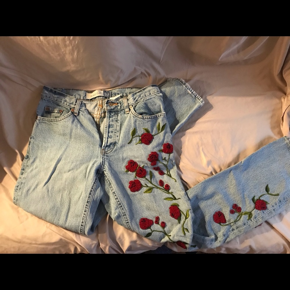 Vintage gap boot cut jeans with rose embellishment